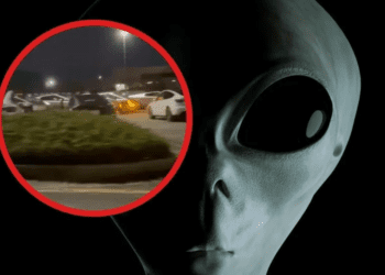 Autos se encienden solos y culpan a drones OVNI