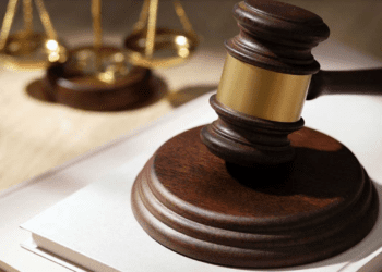 Transparentan listas judiciales… pero con errores