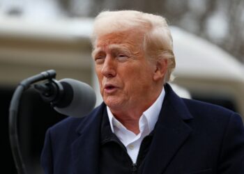 Legislador pide cambiar Constitución para tercer mandato de Trump