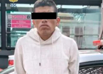 Robo en estación Deportivo 18 de Marzo del Metrobús