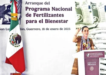 Lanzan Programa Nacional de Fertilizantes: será un derecho constitucional para los campesinos