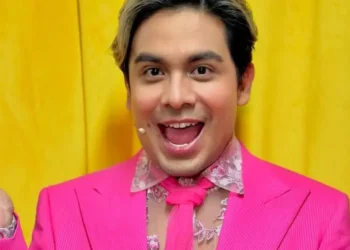 Ricardo Peralta revela que tiene dos personalidades