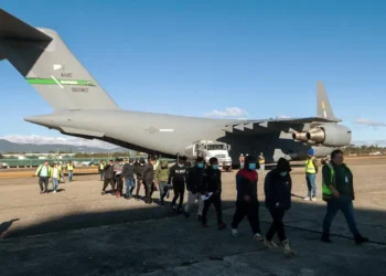 Plan antinmigración deporta a 265 guatemaltecos