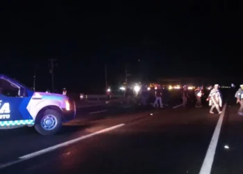 Balean campamento de peregrinos en León