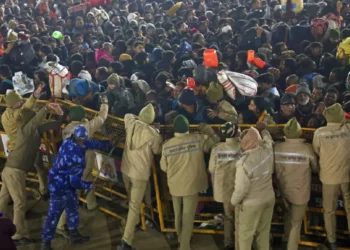 15 muertos por estampida de peregrinos en la India