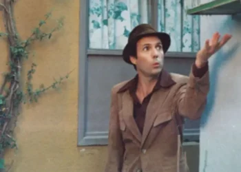 Presentan elenco de bioserie de “Chespirito”