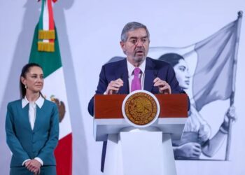Juan Ramón de la Fuente a mexicanos en EU: “No están solos y no lo estarán”