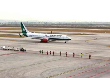 Mexicana cancela 8 destinos y espera 5 aviones en 2025