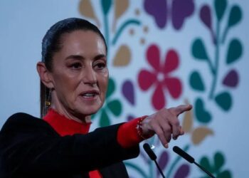 Sheinbaum responde a denuncia de Luisito Comunica sobre taxi en Cancún