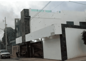 Balean y prenden fuego a la casa del youtuber ‘Markitos Toys’