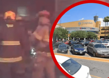 Evacuan a mil 200 personas de plaza comercial en Monterrey por incendio
