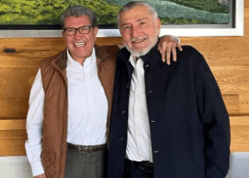 Ricardo Monreal y Adán Augusto hacen las paces y son“tan amigos como siempre”