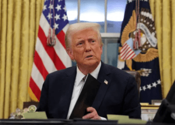 Dieciocho estados demandan a Trump por eliminar la ciudadanía por nacimiento