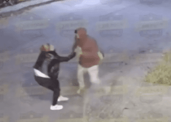 Sujeto ataca a una mujer en Ecatepec, Estado de México; acusan que ‘a eso se dedica’