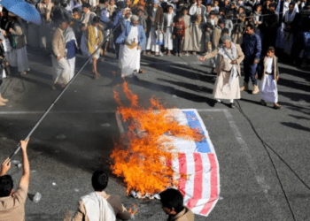 Trump señala a los hutíes de Yemen como “organización terrorista extranjera”