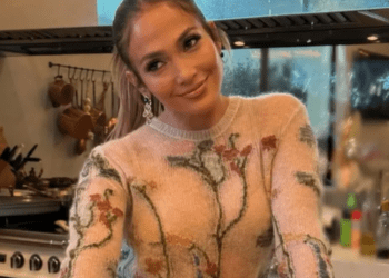 Jennifer Lopez revela imágenes de la película ‘El beso de la mujer araña’