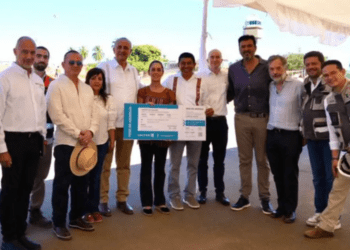 Sheinbaum supervisa  la ampliación del aeropuerto de Puerto Escondido