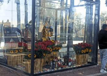 Quitan altar satánico y a la Santa Muerte en Iztacalco, en la CDMX