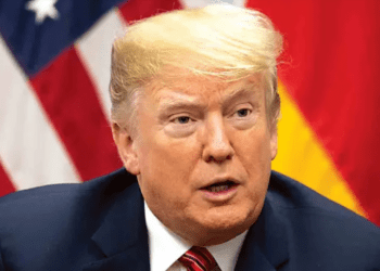 Trump acusa a Biden por “corrupción”; dice ser perseguido por su ideología