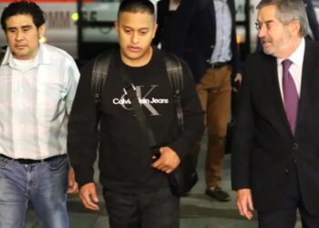 Regresan marinos mexicanos tras 14 meses secuestrados en Yemen