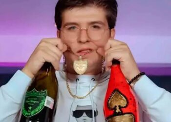 ¿Qué pasará con las redes de Fofo Márquez en prisión?