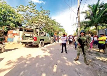Matan a niña al usarla como escudo humano en ataque armado