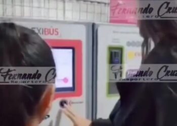 Graban video para adultos en Mexibús, recuerdan a Luna Bella