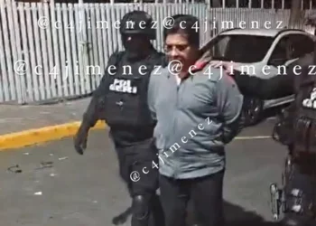 Detienen a  ex funcionario de FGJ por robo