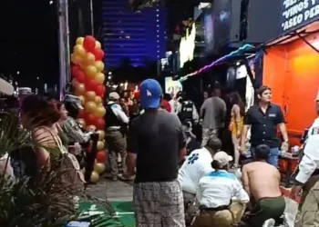 Balacera provoca pánico en bar de Acapulco