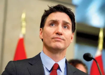 Trudeau declara terroristas a cárteles y libra aranceles