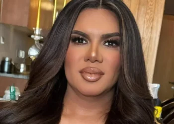 Kimberly en deuda con su manager