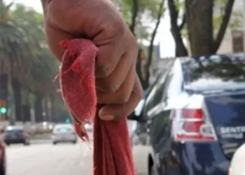 En CDMX; reforma legal para franeleros