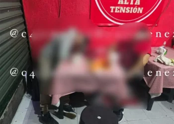 Ejecutan a dos hombres mientras cenaban tacos en Tláhuac, CDMX