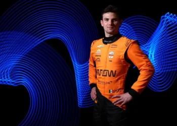 Video del mexicano Pato O’Ward se lanzará en el Super Bowl