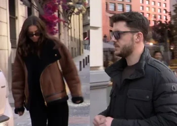 Ana de Armas mantiene misterio de cita con Tom Cruise