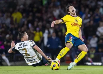 Pumas critica el arbitraje tras derrota ante América