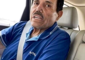 Mayo entrega lista de políticos ligados al narco a EU