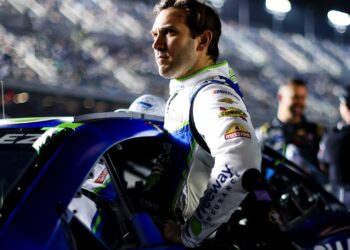 Daniel Suárez busca repetir su hazaña en NASCAR