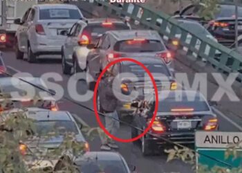 Capturan a hombre por asaltar a un automovilista en Periférico, CDMX