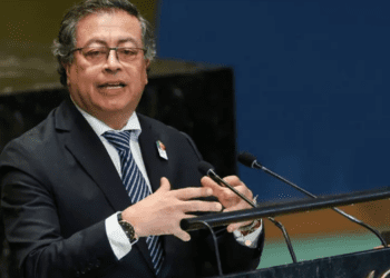 Petro acusa plan de narcotraficantes para asesinarlo