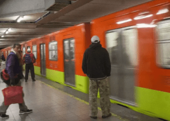 Tragedia en el Metro CDMX: Un hombre se lanza a las vías en la estación Coyuya