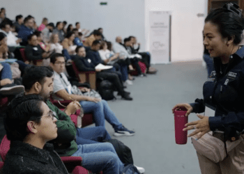 IMSS ofertará más de 8 mil plazas para médicos en todo el país