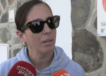 Influencer Anabel Pantoja es investigada por maltrato a su bebé