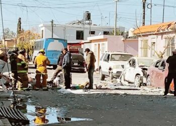 Muere una persona en explosión en Durango; 50 casas dañadas