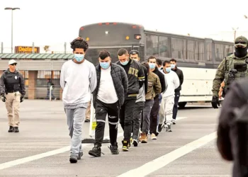 Deportados de Guerrero permanecen en la frontera con la esperanza de regresar a EU