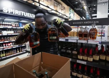 Canadá retira bebidas alcohólicas de EE. UU.
