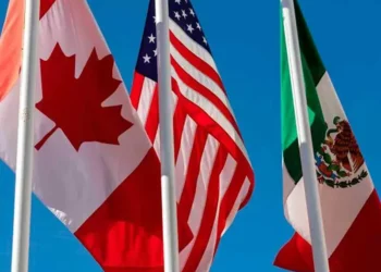 Peter Navarro critica el TMEC