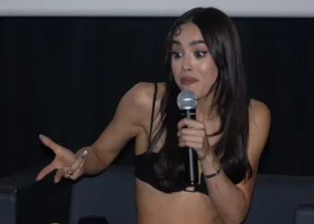 Danna Paola habla sobre imagen de Virgen de Guadalupe en su vestimenta