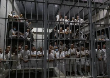 EU pagará a El Salvador por encarcelar a miembros del Tren de Aragua