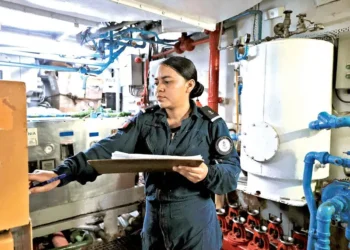 Mujeres impulsan al Buque Escuela Cuauhtémoc